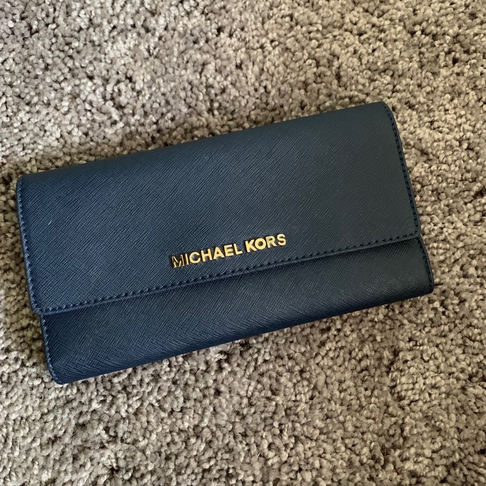 Michael Kors Leather Wallet